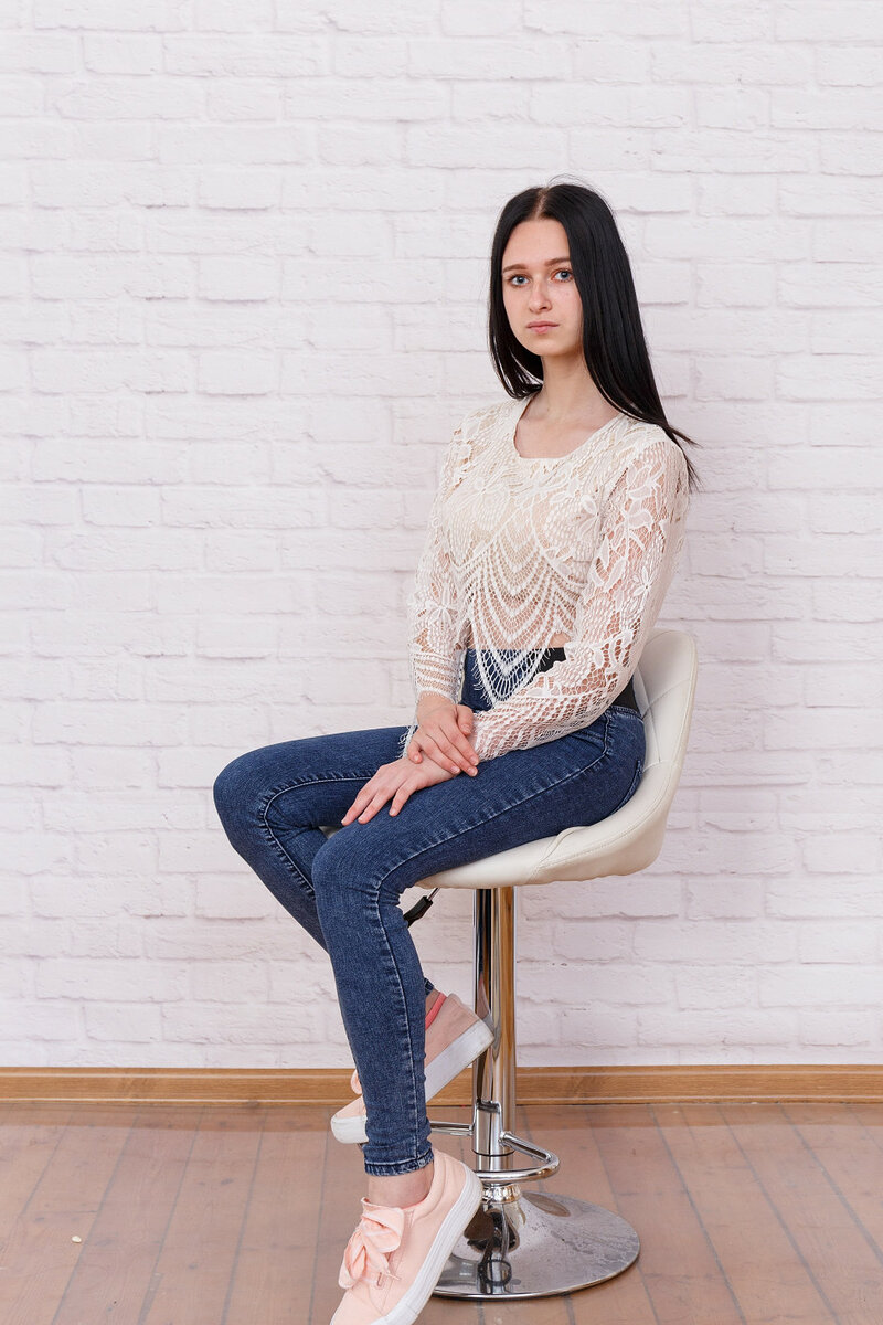 Яна, 25